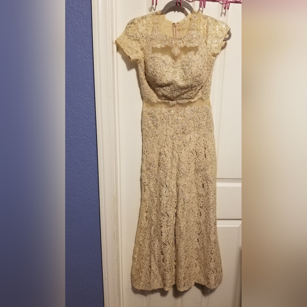 ASPEED GOLD RHINESTONE EMBELLSIHED EVENING GOWN